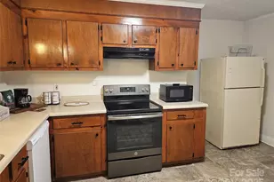 25 2nd St, Cramerton, NC 28032 - Photo 11