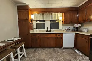 25 2nd St, Cramerton, NC 28032 - Photo 9