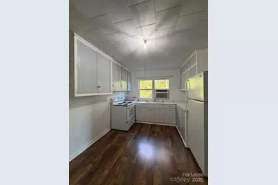 1711 Dickinson Road, Hickory, NC 28602 - Photo 11