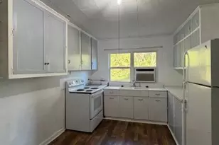 1711 Dickinson Rd, Hickory, NC 28602 - Photo 11