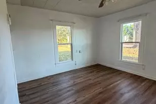 1711 Dickinson Rd, Hickory, NC 28602 - Photo 3