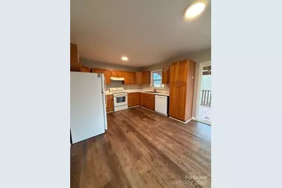 5542 Old Shelby Road, Hickory, NC 28602 - Photo 3