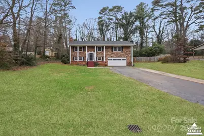 118 Brookmeade Drive, Statesville, NC 28625 - Photo 3