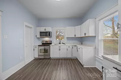 1312 Wilson W Lee Boulevard, Statesville, NC 28677 - Photo 9