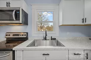 1312 Wilson W Lee Blvd, Statesville, NC 28677 - Photo 7