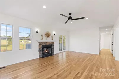 4786 Thoreau Drive, Conover, NC 28613 - Photo 7