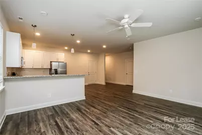 2611 Caroline Street, Statesville, NC 28625 - Photo 7