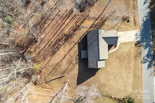 3734 Ashland Dr, Maiden, NC 28650 - Photo 35