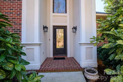 121 Pleasant Pointe Drive, Hickory, NC 28601 - Photo 5