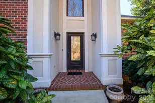 121 Pleasant Pointe Dr, Hickory, NC 28601 - Photo 5