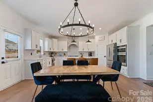 11016 Larkslea Ln, Charlotte, NC 28278 - Photo 9