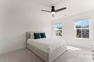 11016 Larkslea Ln, Charlotte, NC 28278 - Photo 31