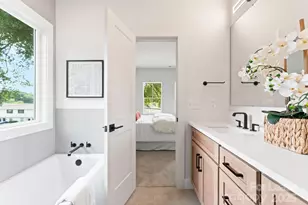 2413 Pruitt St, Charlotte, NC 28208 - Photo 19