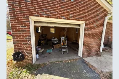 1411 Butler Street, Winston Salem, NC 27107 - Photo 37