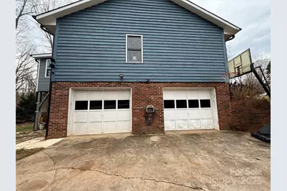 1163 Hidden Creek Circle, Hickory, NC 28602 - Photo 27