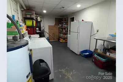 1163 Hidden Creek Circle, Hickory, NC 28602 - Photo 25