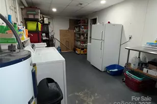 1163 Hidden Creek Cir, Hickory, NC 28602 - Photo 25