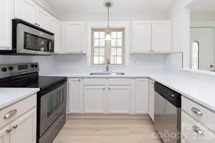 7 Mcgee Ridge Rd, Fairview, NC 28730 - Photo 7