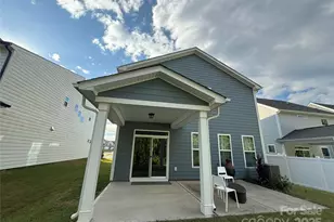 3869 Ctr Pl Dr, Harrisburg, NC 28075 - Photo 5