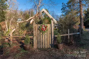 106 Spooks Branch Rd, Asheville, NC 28804 - Photo 27