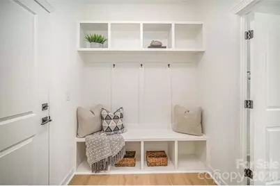 3713 Lou Ann Avenue, Charlotte, NC 28208 - Photo 19