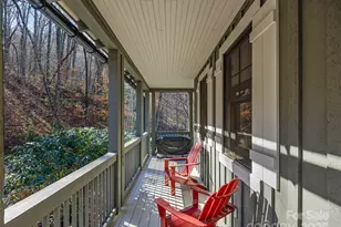 298 Hedgewood Dr, Tuckasegee, NC 28783 - Photo 29