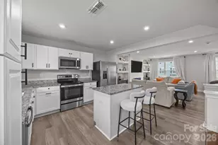 3044 Fiddlewood St, Charlotte, NC 28214 - Photo 11