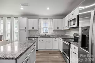 3044 Fiddlewood St, Charlotte, NC 28214 - Photo 13