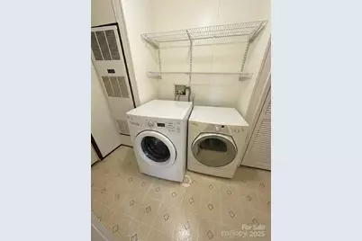 120 N Bear Creek Road, Asheville, NC 28806 - Photo 9