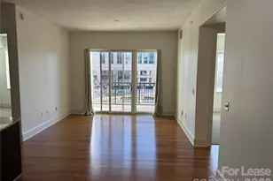 4620 Piedmont Row Dr, Charlotte, NC 28210 - Photo 5