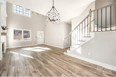 2537 Amber Creste Lane, Charlotte, NC 28212 - Photo 5