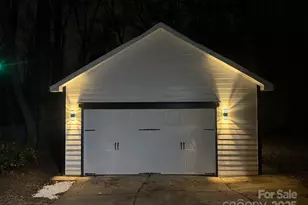 2537 Amber Creste Ln, Charlotte, NC 28212 - Photo 25