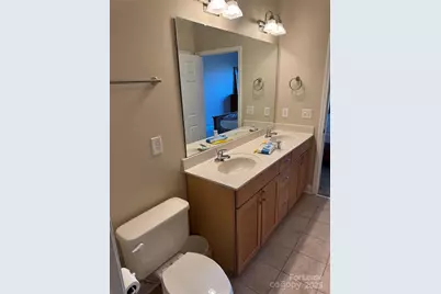 1000 E Woodlawn Road E, Charlotte, NC 28209 - Photo 13