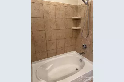 1000 E Woodlawn Road E, Charlotte, NC 28209 - Photo 15