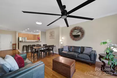 1000 E Woodlawn Road E, Charlotte, NC 28209 - Photo 19