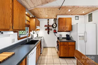 3107 McKenzie Way N, Old Fort, NC 28762 - Photo 23