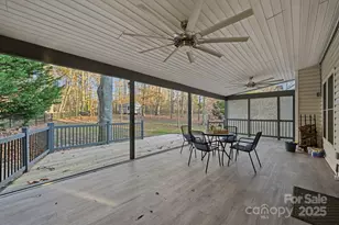 2624 Mt Isle Harbor Dr, Charlotte, NC 28214 - Photo 33