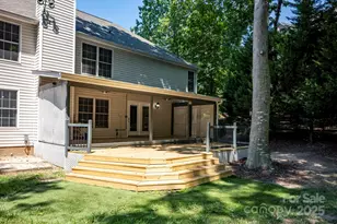 2624 Mt Isle Harbor Dr, Charlotte, NC 28214 - Photo 37