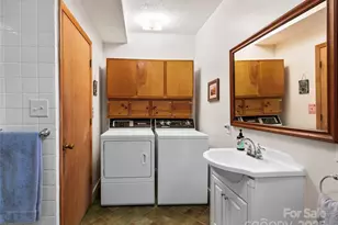 1239 Lower Loop Dr, Fletcher, NC 28732 - Photo 19