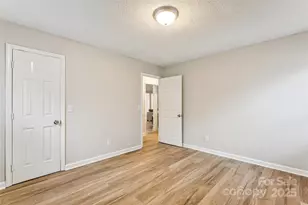 709 Bellows Ln, Charlotte, NC 28270 - Photo 31