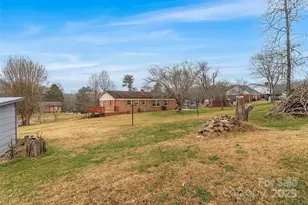 2580 Sweetbriar Cir, Lenoir, NC 28645 - Photo 33