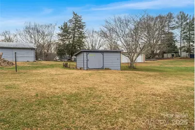 2580 Sweetbriar Circle, Lenoir, NC 28645 - Photo 35