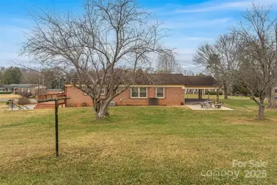 2580 Sweetbriar Circle, Lenoir, NC 28645 - Photo 25