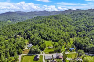3606 Nc Hwy 194 None S, Sugar Grove, NC 28679 - Photo 11