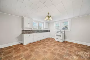 526 Graham St, Albemarle, NC 28001 - Photo 21