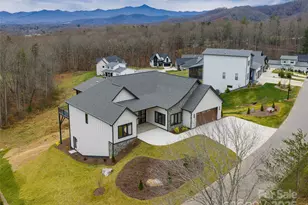 51 Bridgeway Dr, Candler, NC 28715 - Photo 45