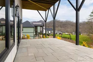 51 Bridgeway Dr, Candler, NC 28715 - Photo 35