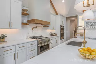 131 Dawn Mist Ct, Hendersonville, NC 28791 - Photo 17