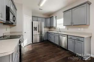 13027 Rothe House Rd, Charlotte, NC 28273 - Photo 11