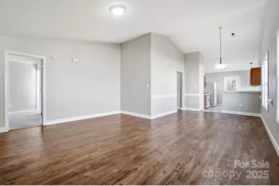 1533 Hollow Maple Drive, Charlotte, NC 28216 - Photo 5